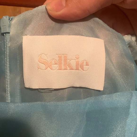 SELKIE puff mini dress - Picture 2 of 7